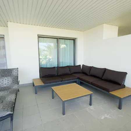 In Mascarat Beach Apartament *